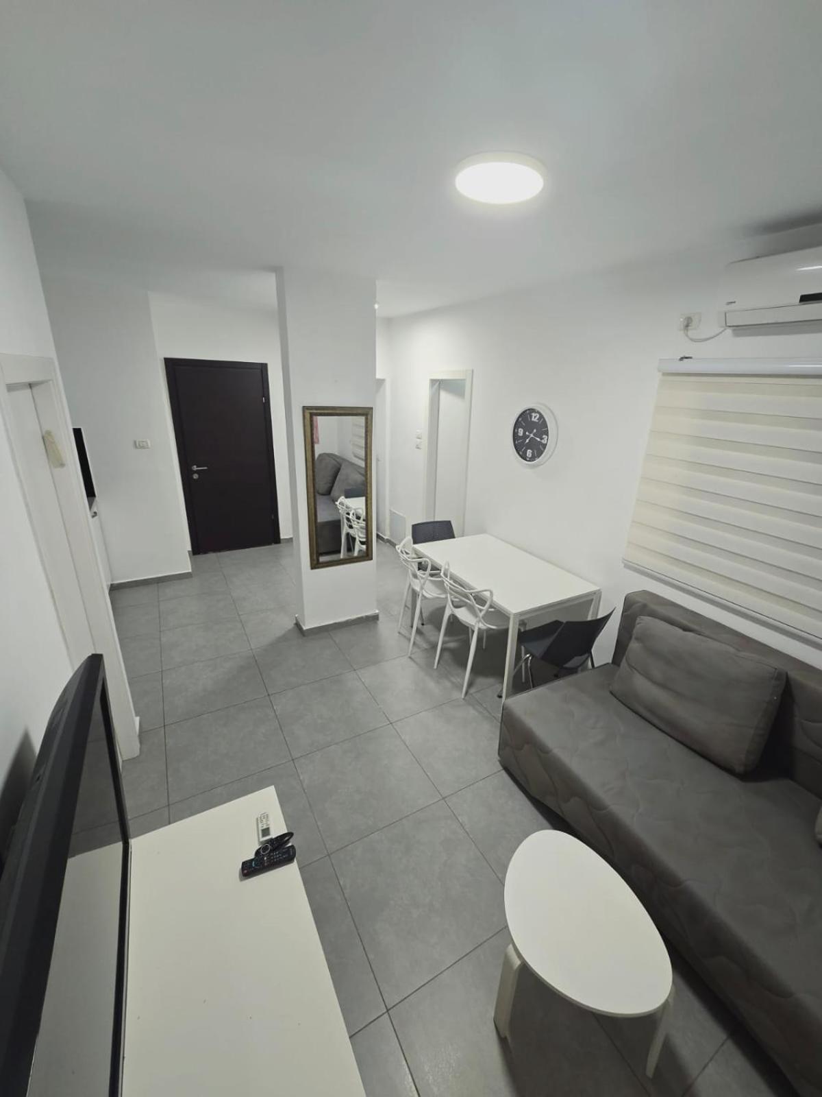 Gk Apartment Harmony บัตยัม ภายนอก รูปภาพ